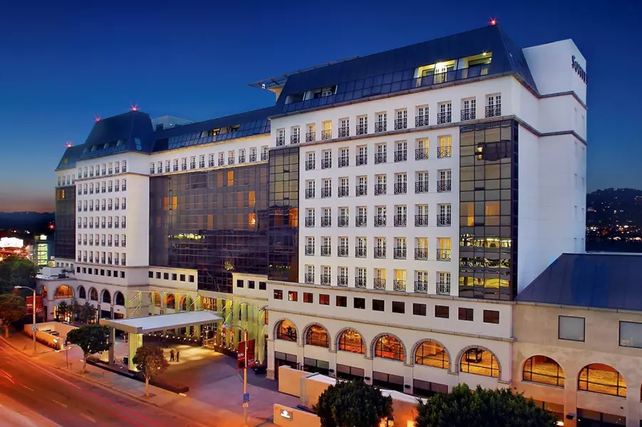 sofitel-los-angeles-900x600