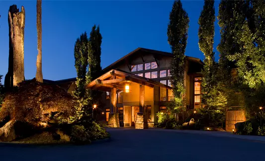 react mobile willows lodge exterior